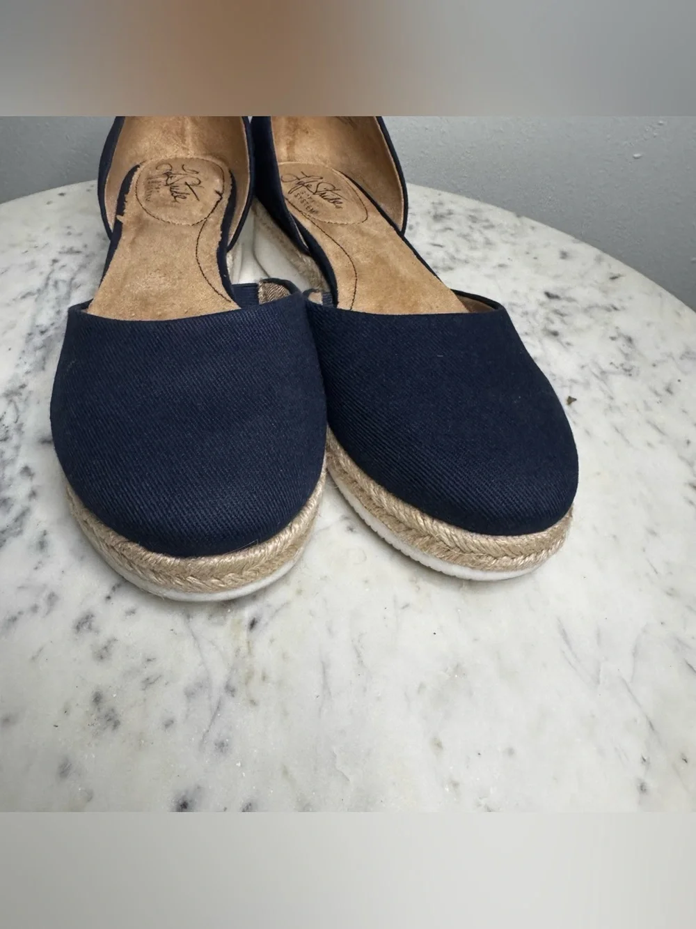 Life Stride Soft System Espadrilles Size 8M Fabric Upper Navy Blue comfort shoes